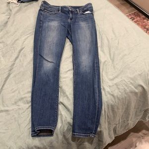 Lucky Brand Mid Rise Straight Leg Jean, Size 27/4